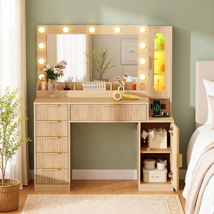 Fluted Makeup Vanity Desk with RGB Cabinet